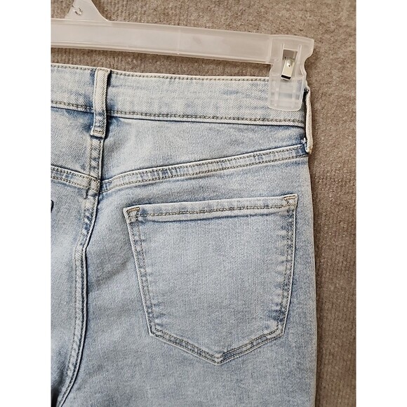 Old Navy Rockstar Slim Capri Jeans Womens 6 Blue Light Wash Stretch NEW - Picture 9 of 13